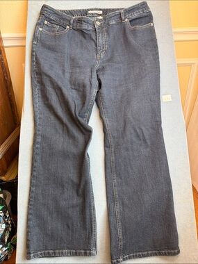 Chicos Women’s Size 3 Dark Blue Bootcut Jeans - Classic Everyday Style